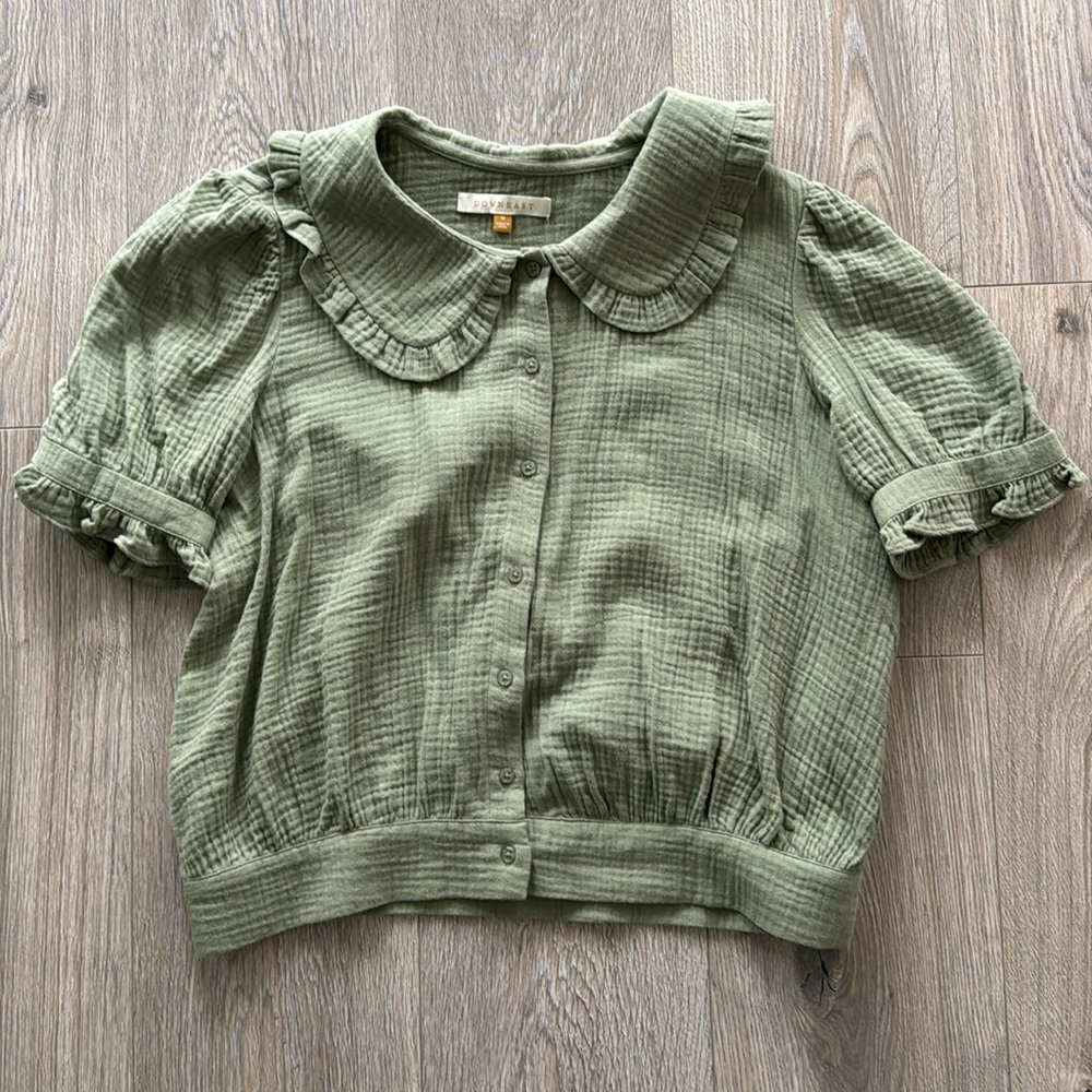 Downeast green top